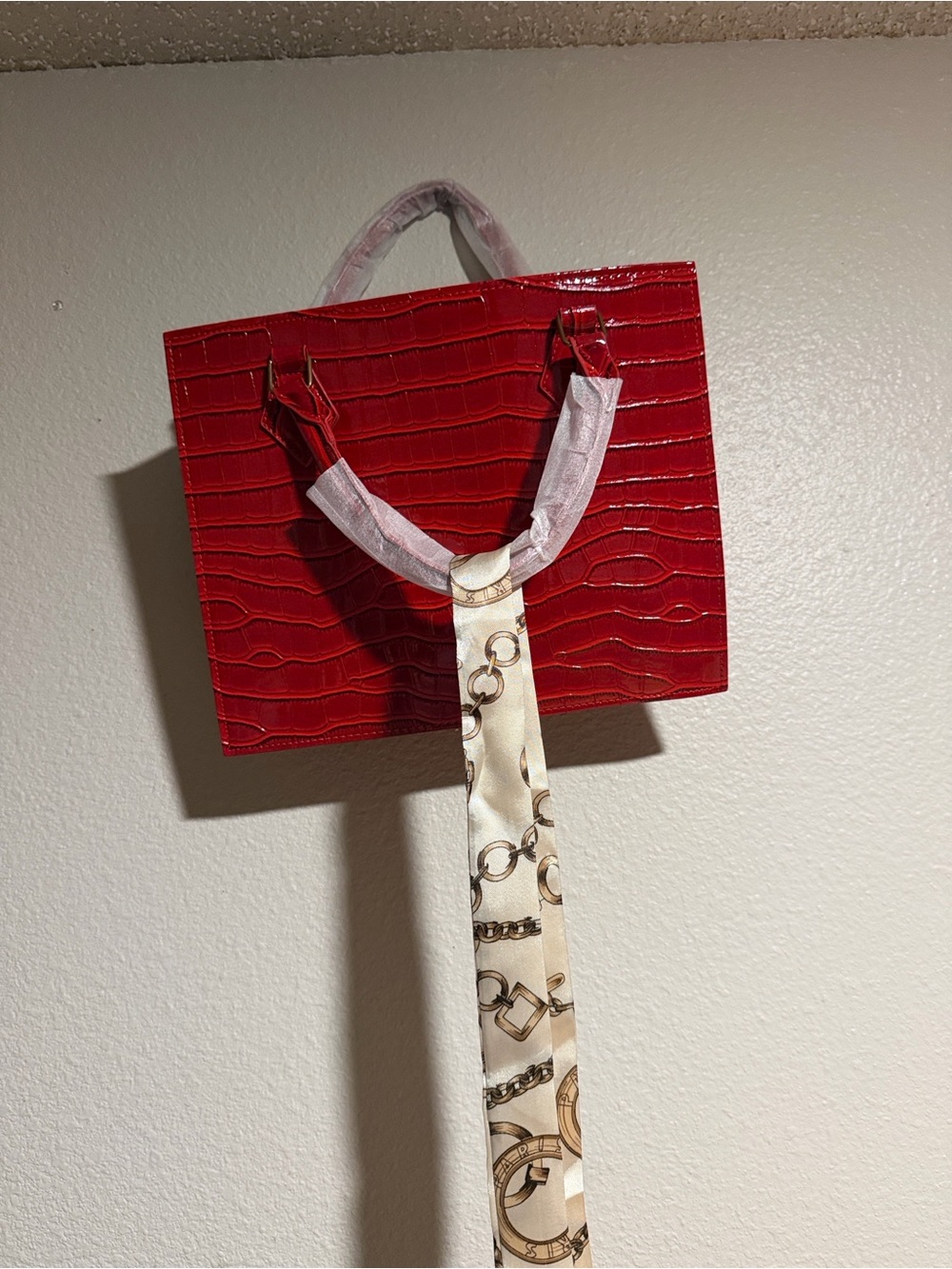 Red Croc-Embossed Tote Bag - Unbranded